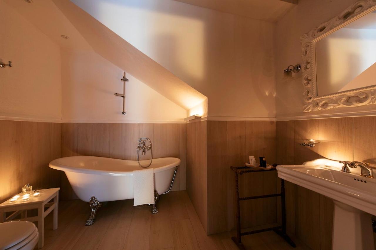 Torre Di Badia Bed & Breakfast Badia A Passigano Exterior photo